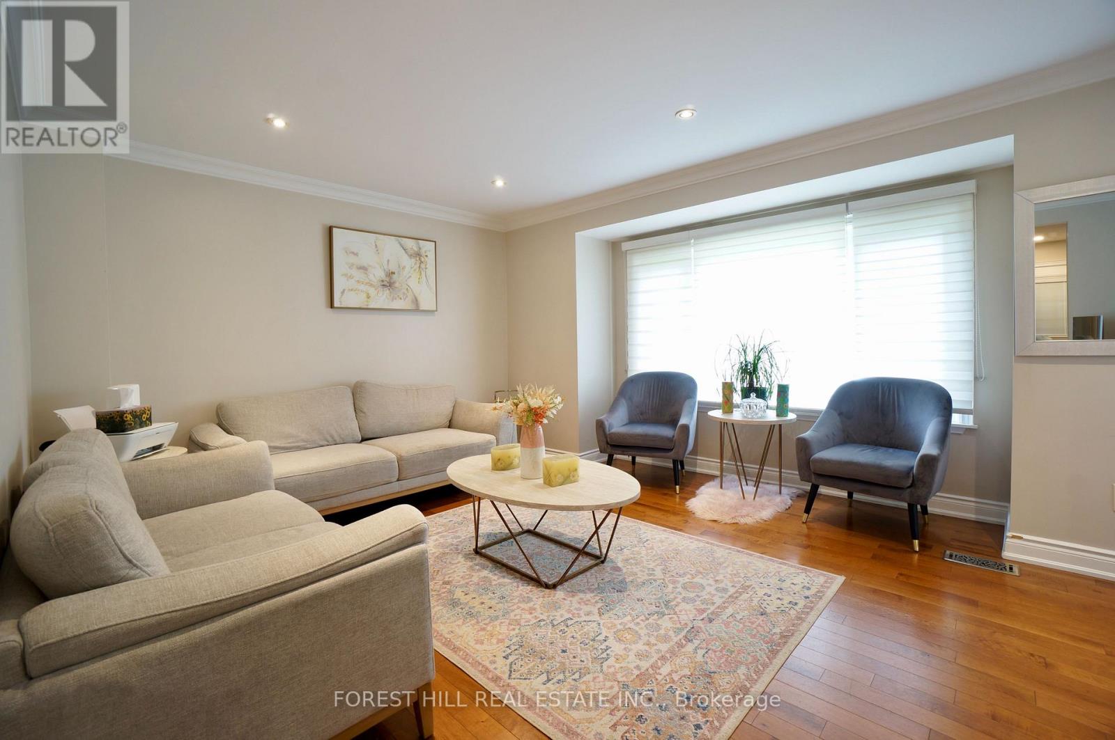 7 Twin Pauls Crescent, Toronto, Ontario M1R 3Z6 - Photo 3 - E13538048