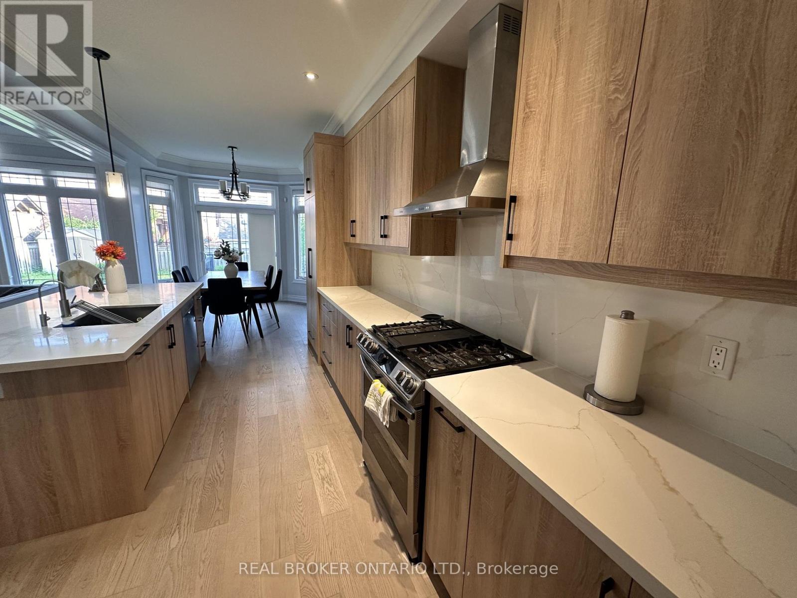 15 Birch Park Drive, Whitby, Ontario  L1R 3P2 - Photo 13 - E13538076