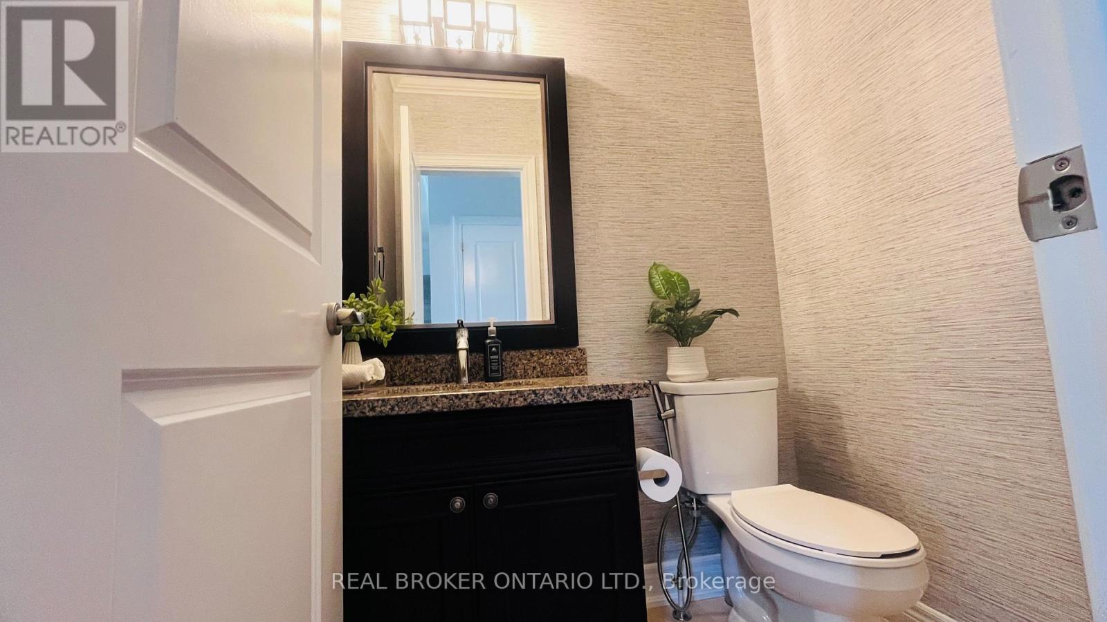15 Birch Park Drive, Whitby, Ontario  L1R 3P2 - Photo 22 - E13538076