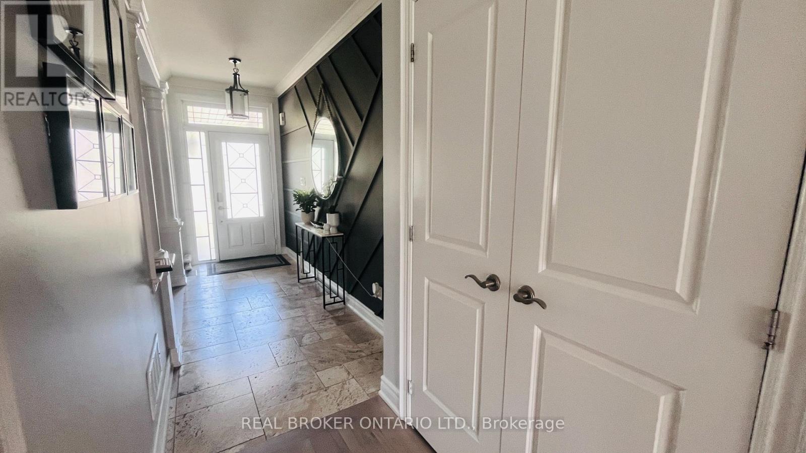 15 Birch Park Drive, Whitby, Ontario  L1R 3P2 - Photo 3 - E13538076