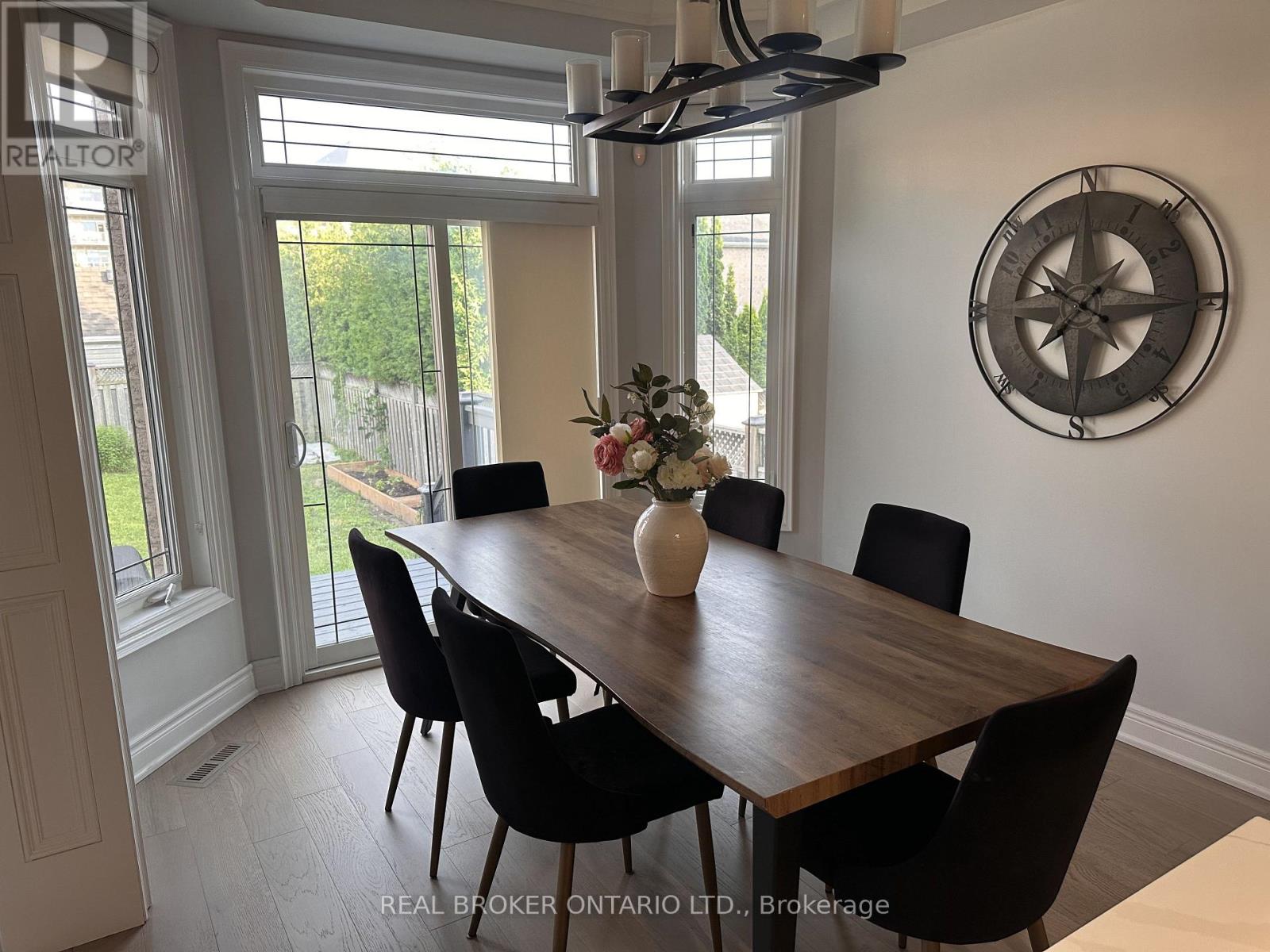 15 Birch Park Drive, Whitby, Ontario  L1R 3P2 - Photo 6 - E13538076