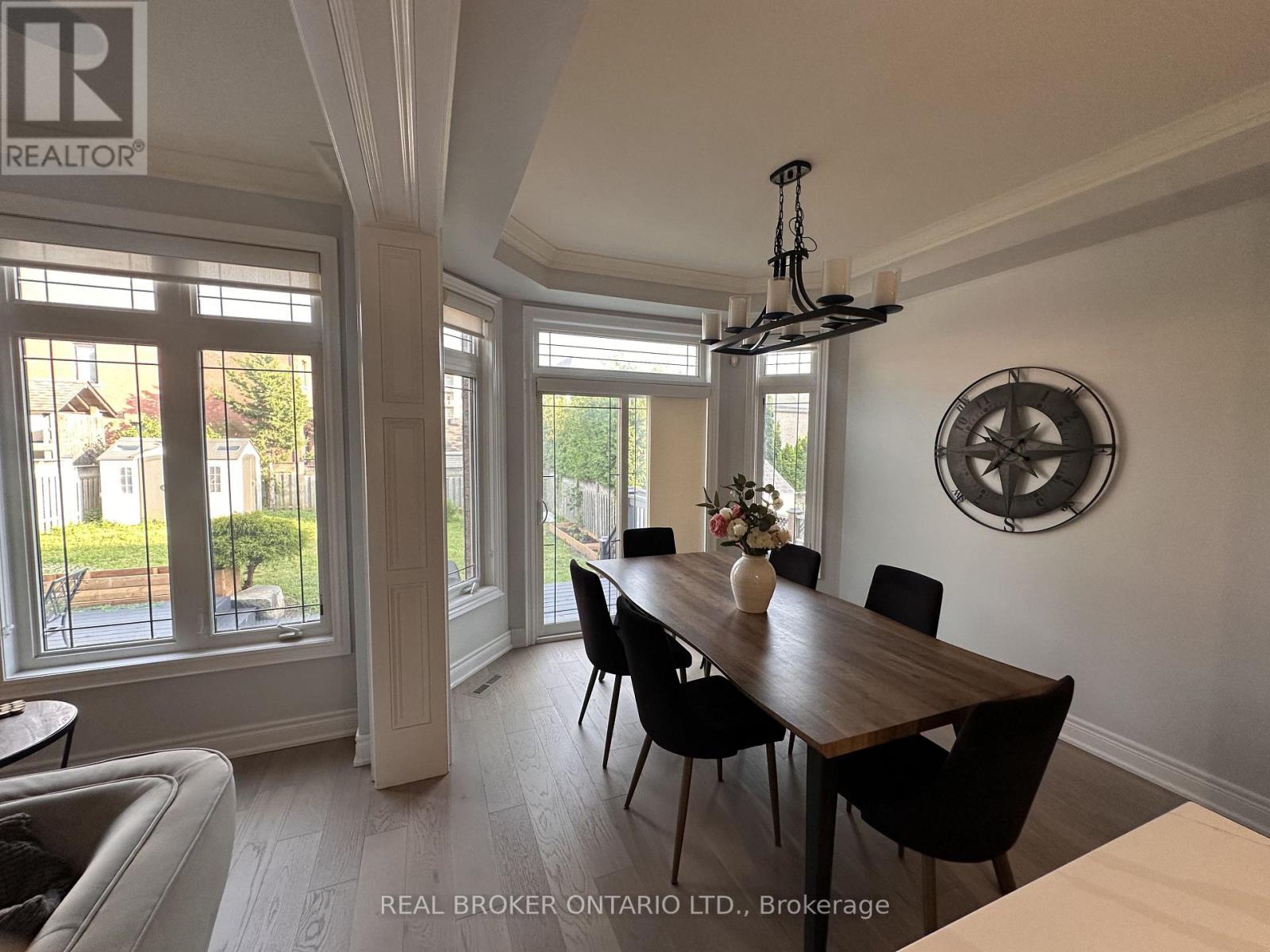 15 Birch Park Drive, Whitby, Ontario  L1R 3P2 - Photo 7 - E13538076