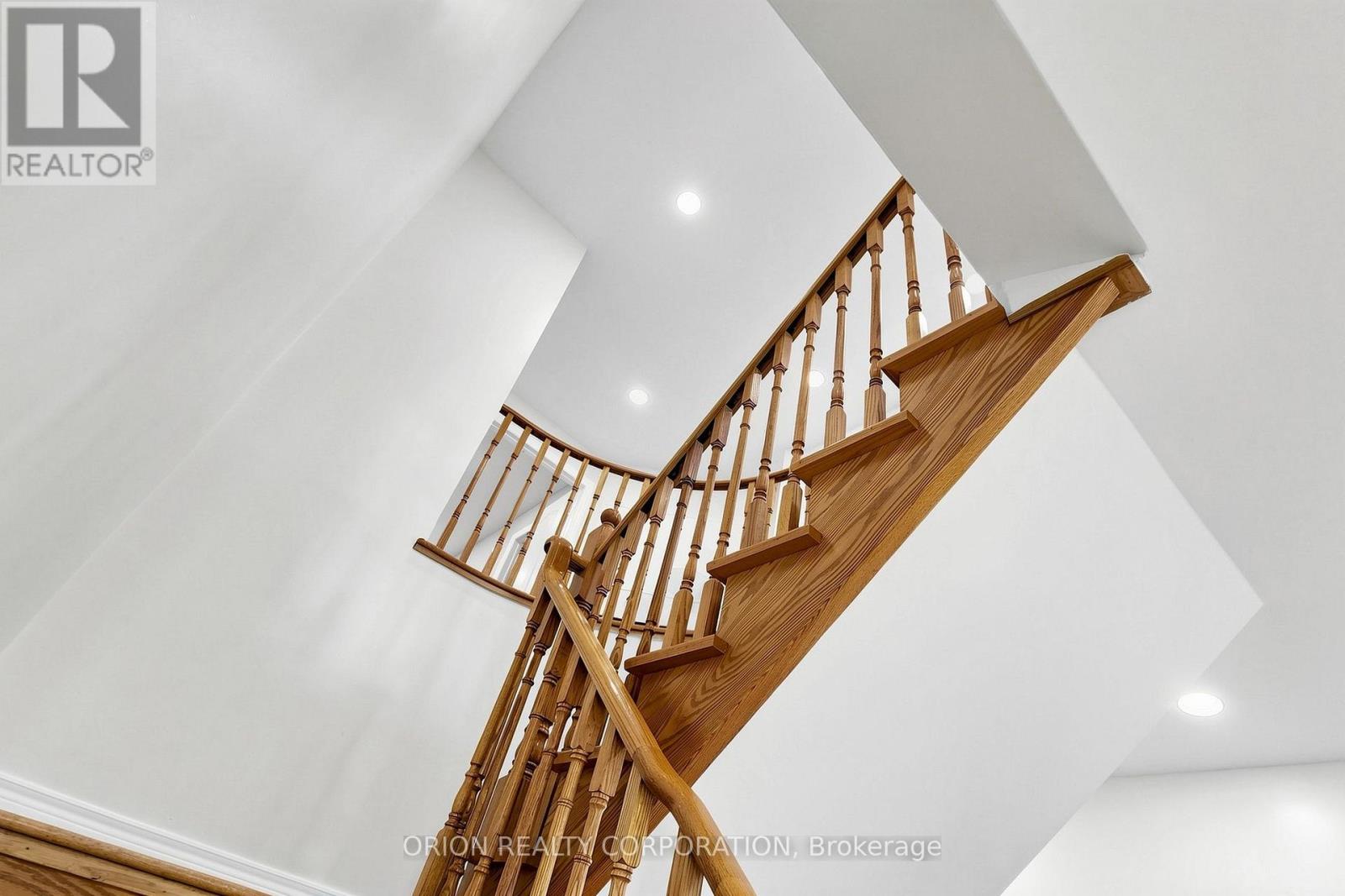 11 Davey Street, Ajax, Ontario  L1Z 1K8 - Photo 22 - E13538078