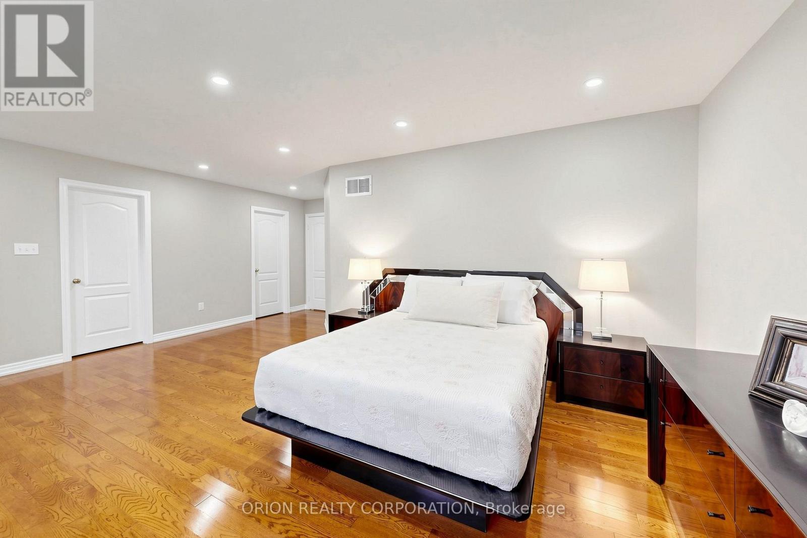 11 Davey Street, Ajax, Ontario  L1Z 1K8 - Photo 27 - E13538078