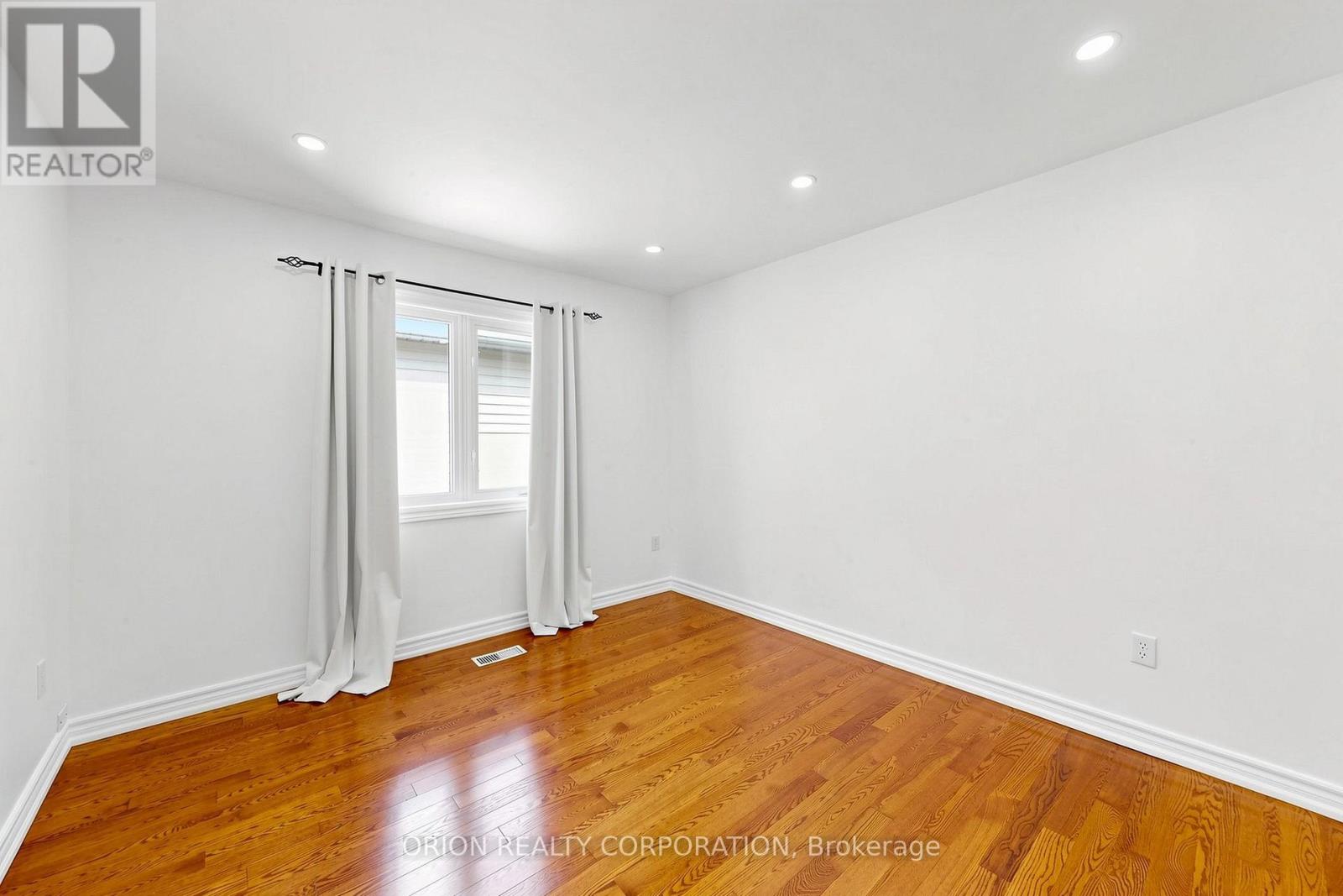 11 Davey Street, Ajax, Ontario  L1Z 1K8 - Photo 32 - E13538078