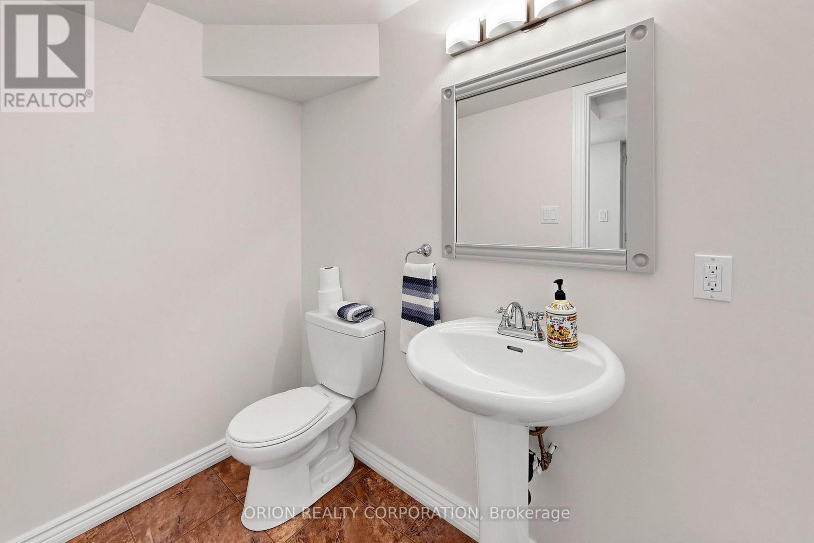 11 Davey Street, Ajax, Ontario  L1Z 1K8 - Photo 43 - E13538078