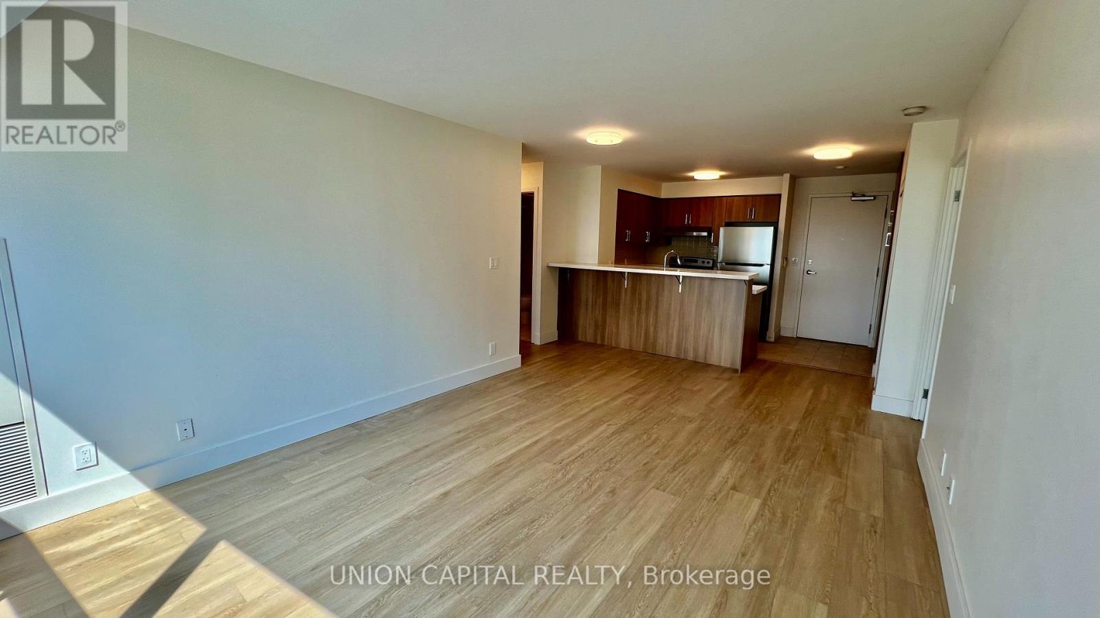 1907 - 38 Lee Centre Drive, Toronto, Ontario  M1H 3J7 - Photo 5 - E13538174