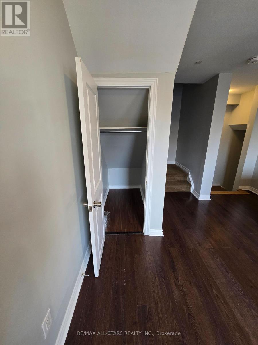 2 - 109 Rushbrooke Avenue, Toronto, Ontario M4M 3A8 - Photo 5 - E13538232