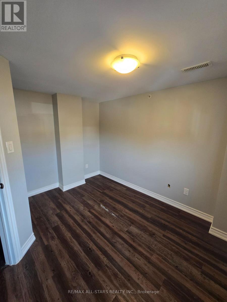 2 - 109 Rushbrooke Avenue, Toronto, Ontario M4M 3A8 - Photo 6 - E13538232