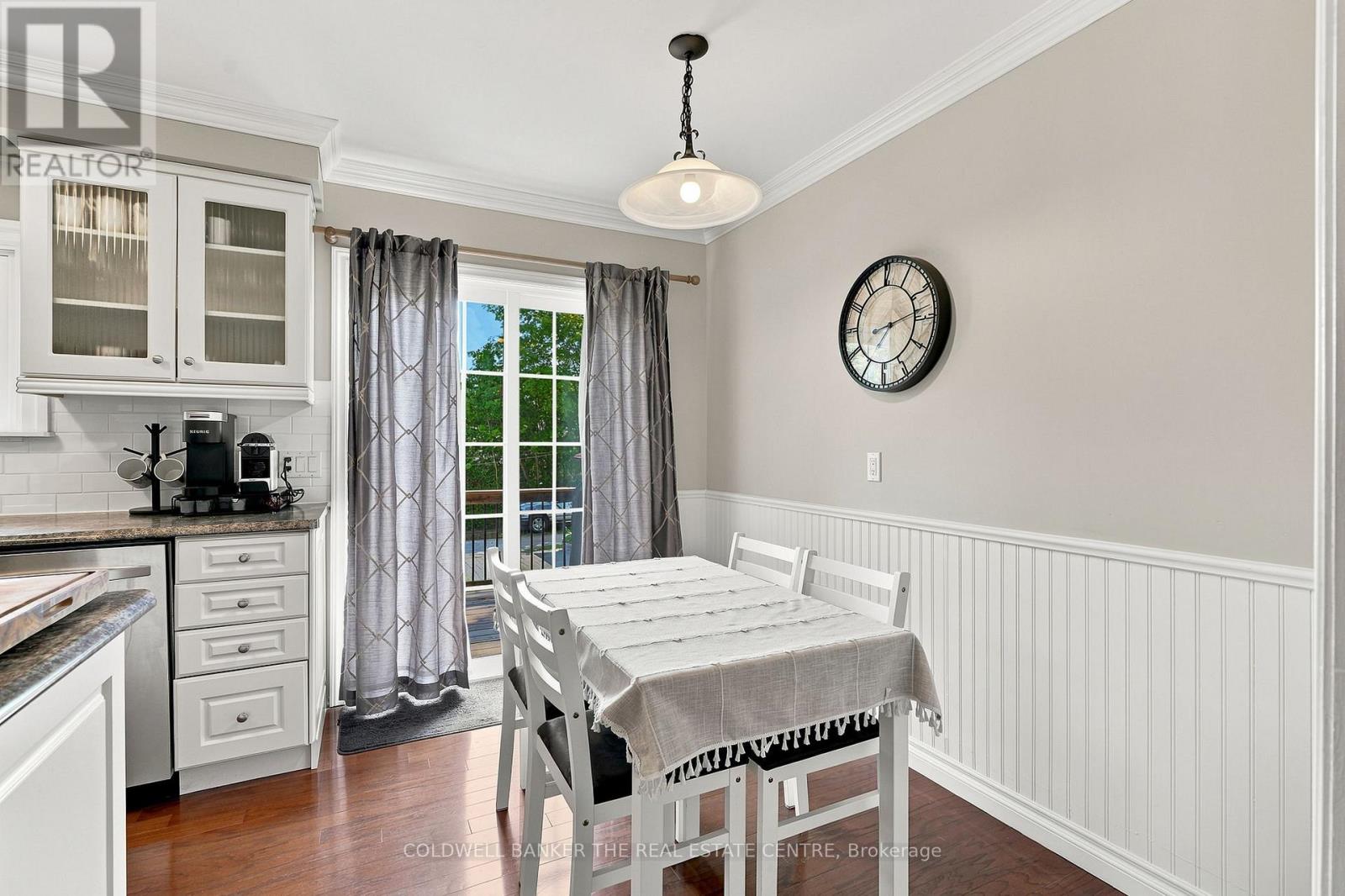 2218 Mildred Avenue, Innisfil, Ontario  L9S 2B9 - Photo 14 - N13537994