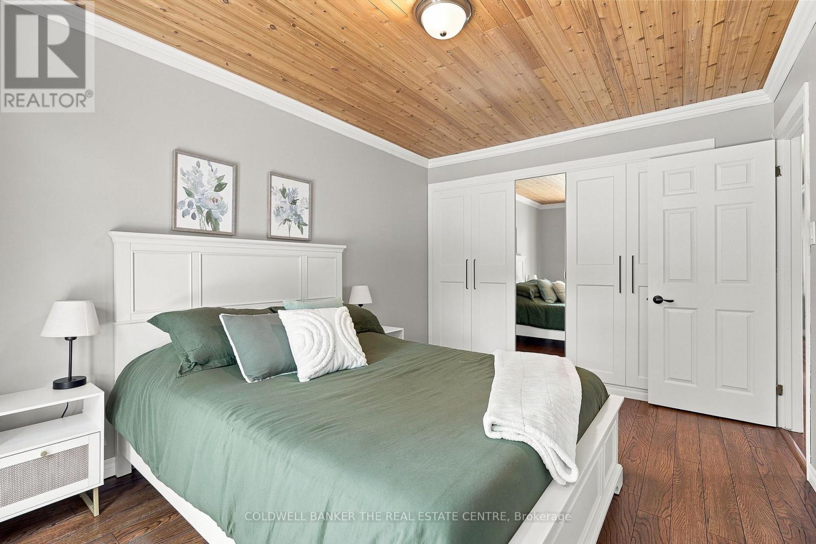 2218 Mildred Avenue, Innisfil, Ontario  L9S 2B9 - Photo 17 - N13537994