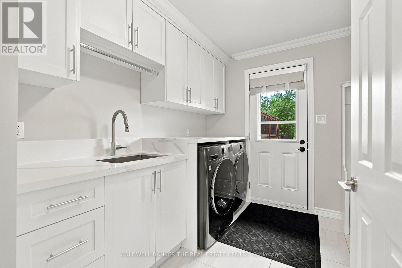 2218 Mildred Avenue, Innisfil, Ontario  L9S 2B9 - Photo 21 - N13537994