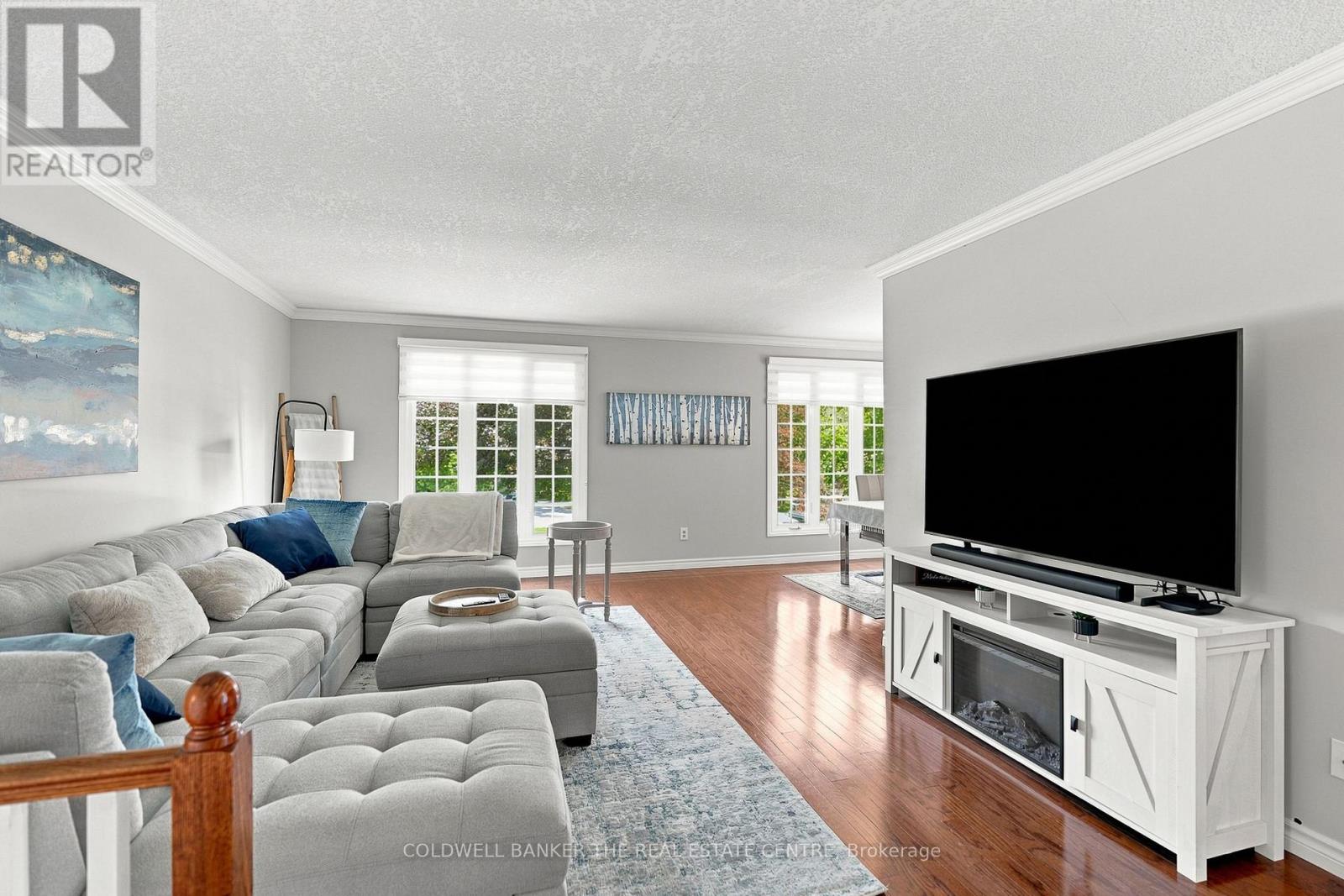 2218 Mildred Avenue, Innisfil, Ontario  L9S 2B9 - Photo 7 - N13537994