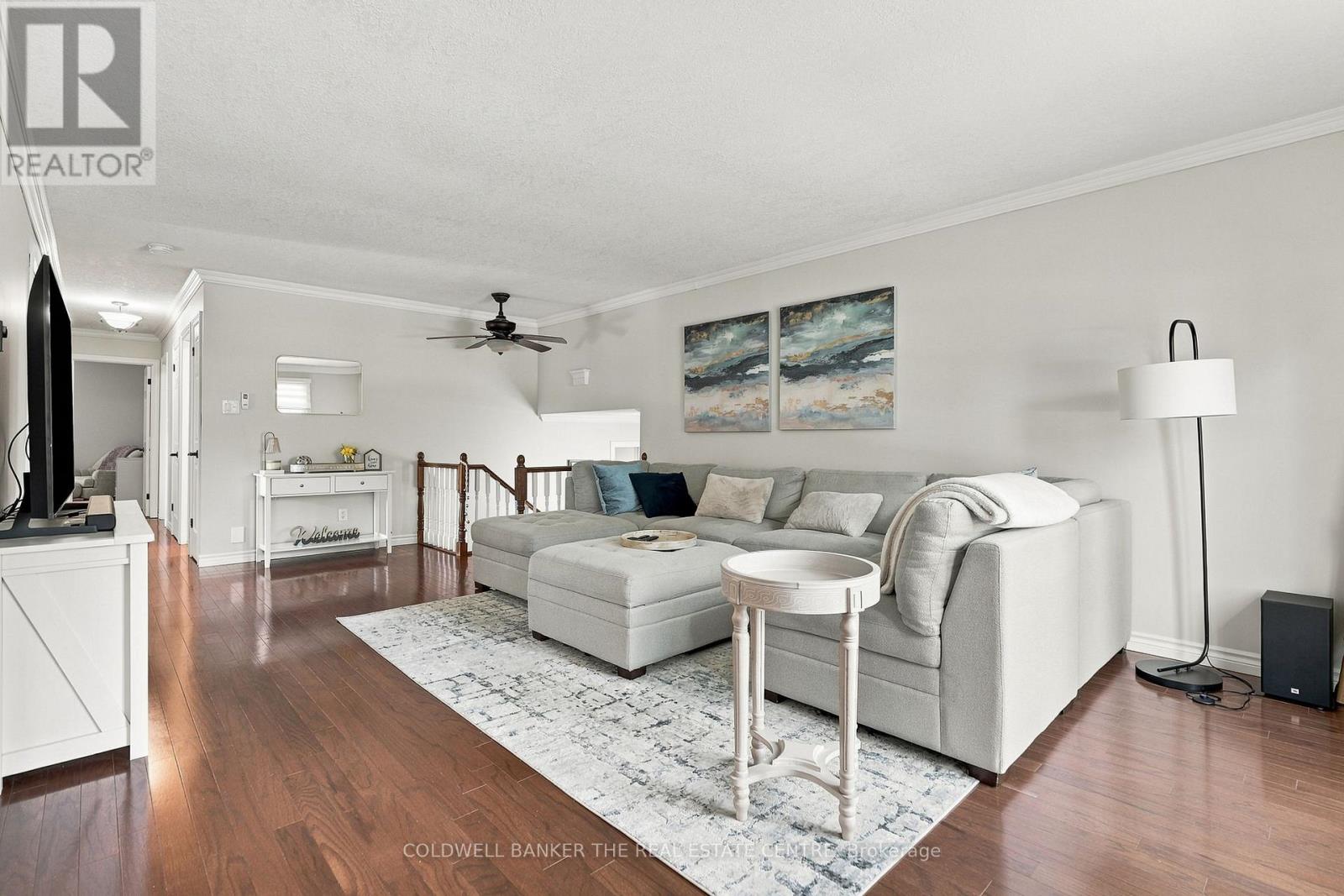 2218 Mildred Avenue, Innisfil, Ontario  L9S 2B9 - Photo 8 - N13537994