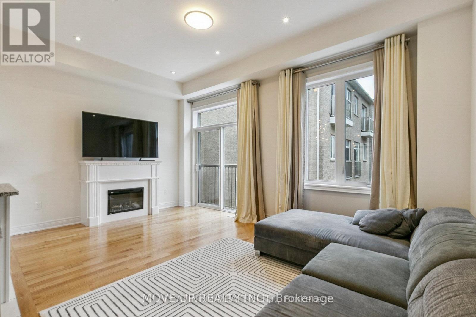 32 Kingsville Lane, Richmond Hill, Ontario L4C 7V6 - Photo 7 - N13538022
