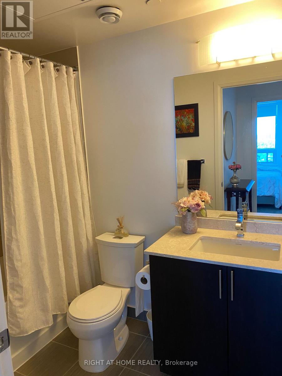 1901 - 7165 Yonge Street E, Markham, Ontario  L3T 0C9 - Photo 12 - N13538154