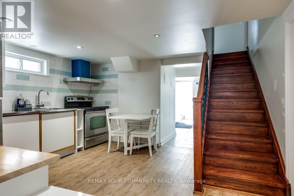 71 Hawman Avenue, Vaughan, Ontario  L4L 1S3 - Photo 7 - N13538180