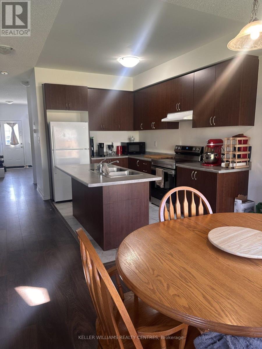 9 Catamaran Drive, Wasaga Beach, Ontario L9Z 0J2 - Photo 10 - S13538064
