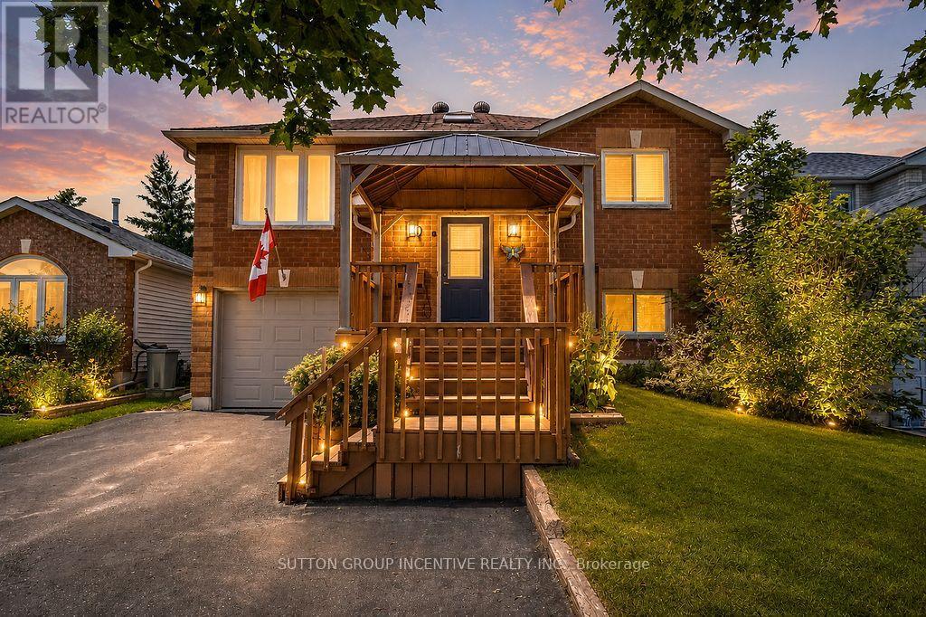 10 PALLING LANE, barrie (grove east), Ontario
