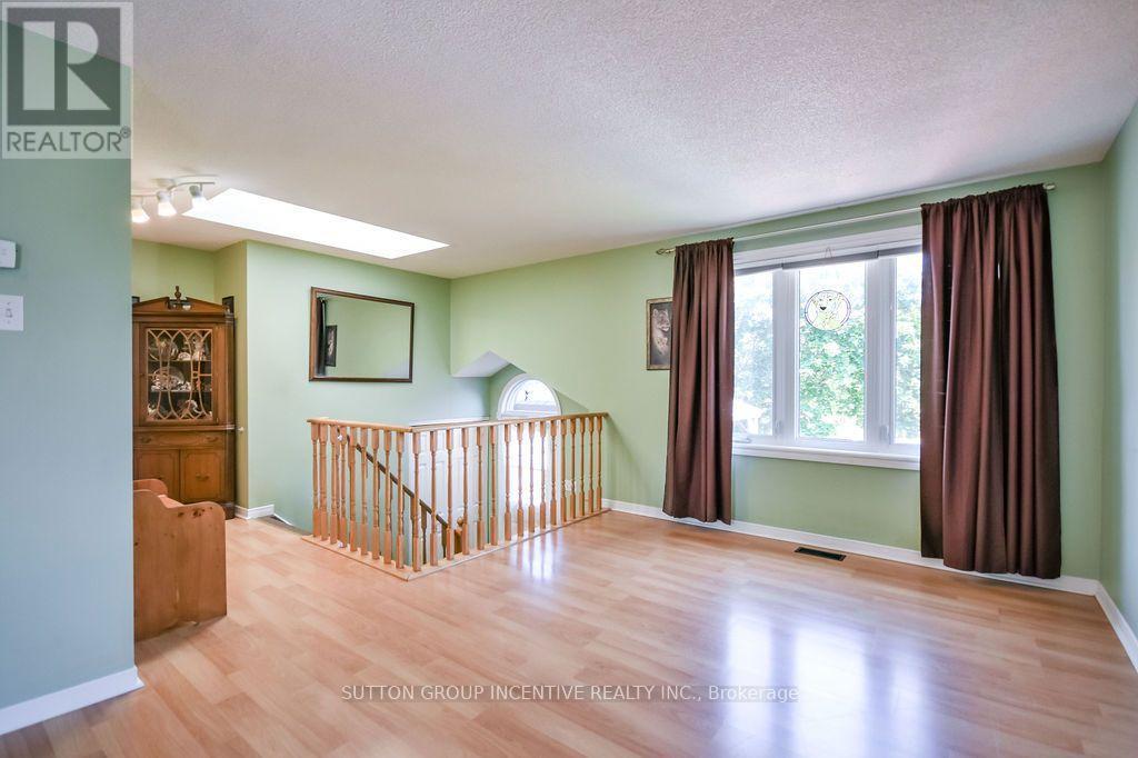 10 Palling Lane, Barrie (Grove East), Ontario  L4M 6H4 - Photo 20 - S13538082