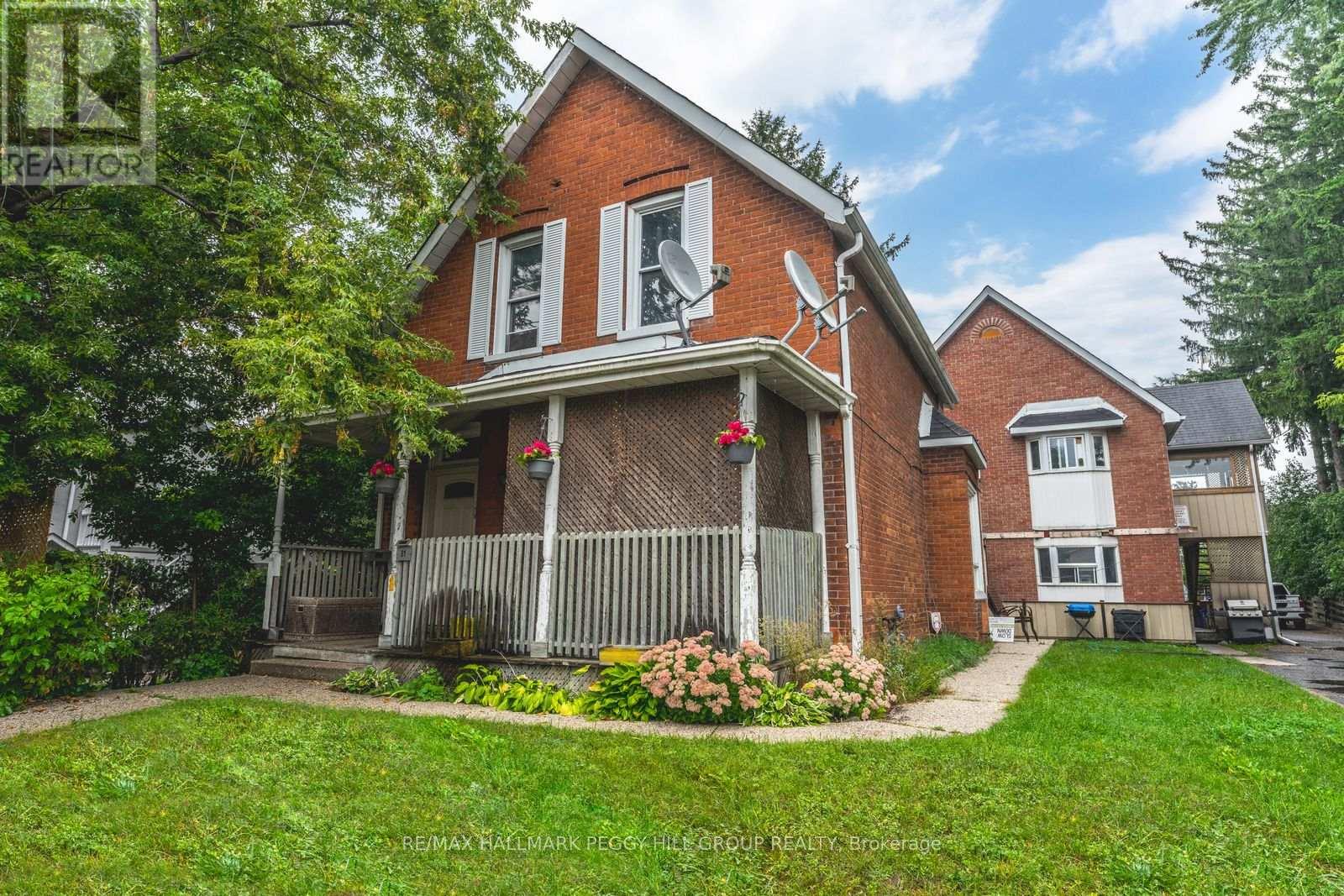 81 Innisfil Street, Barrie, Ontario L4N 3E3 - Photo 5 - S13538202