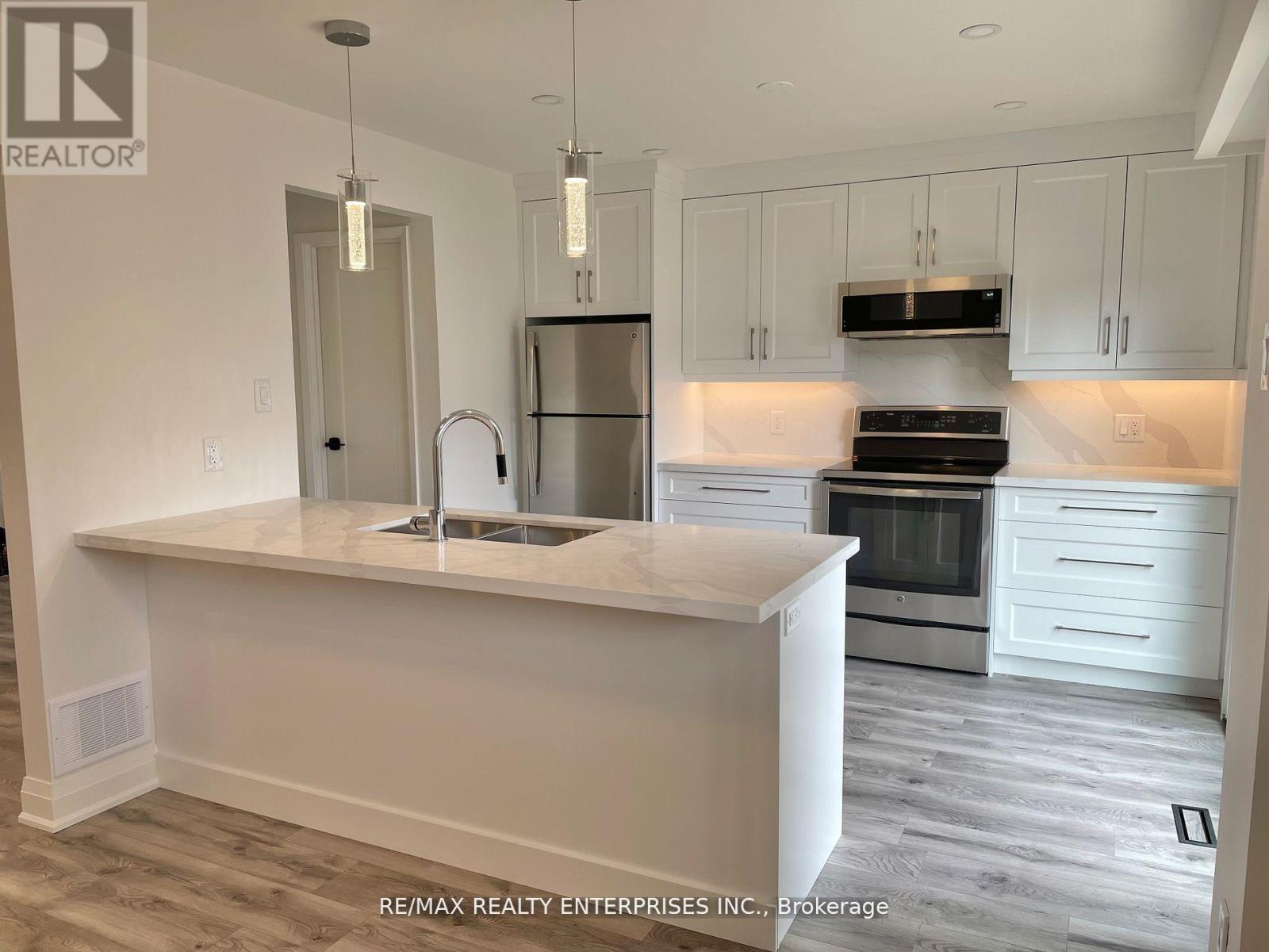 17 - 1055 SHAWNMARR ROAD - Photo 4