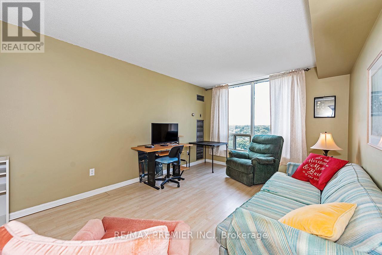 1504 - 1 Hickory Tree Road, Toronto, Ontario  M9N 3W4 - Photo 14 - W13537954