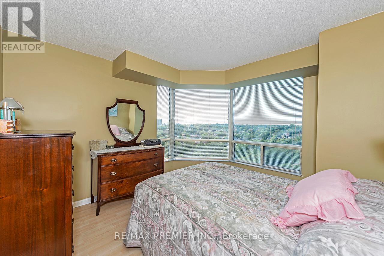 1504 - 1 Hickory Tree Road, Toronto, Ontario  M9N 3W4 - Photo 18 - W13537954