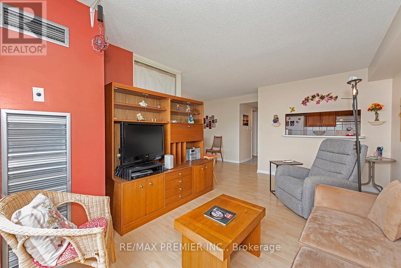 1504 - 1 Hickory Tree Road, Toronto, Ontario  M9N 3W4 - Photo 42 - W13537954