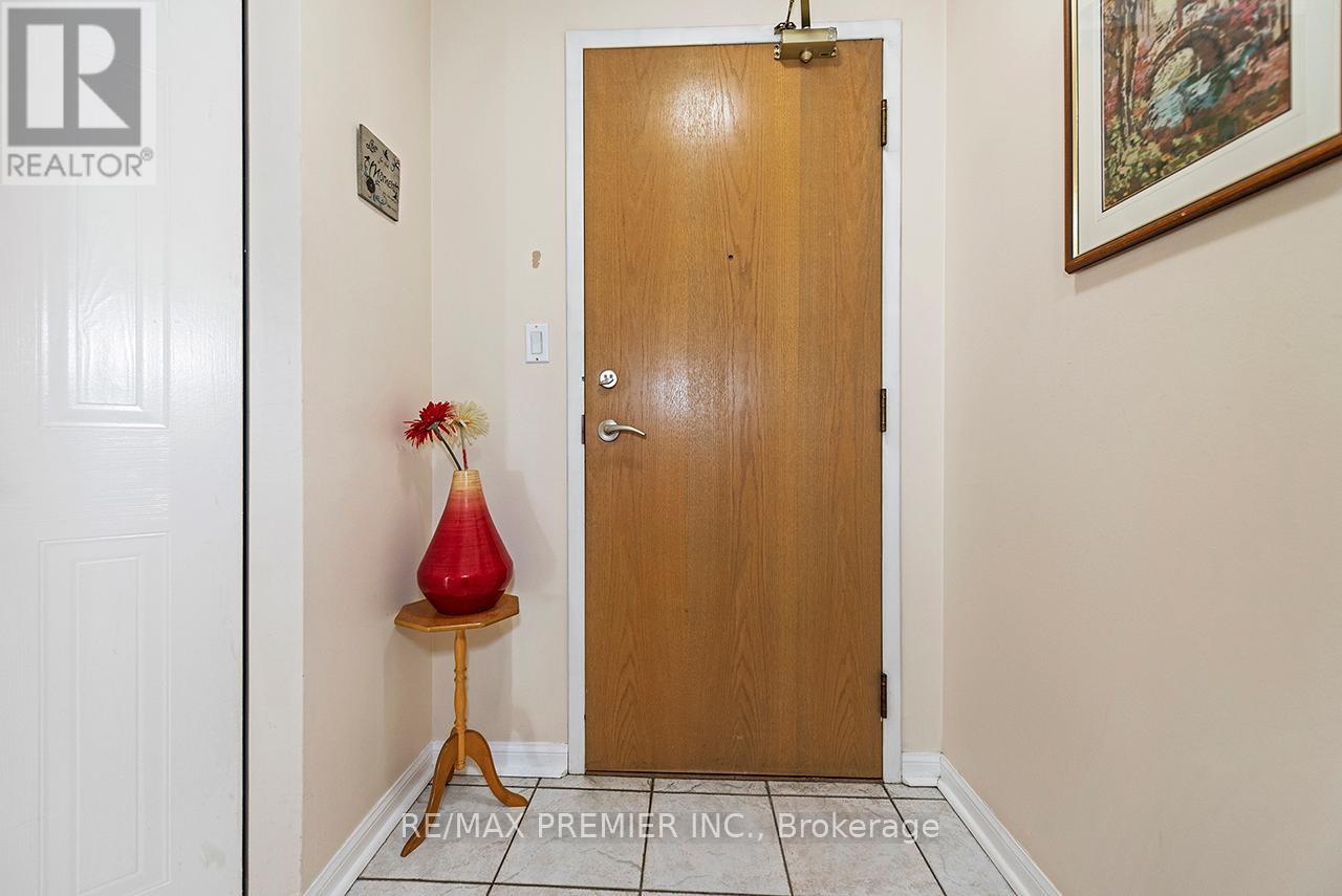 1504 - 1 Hickory Tree Road, Toronto, Ontario  M9N 3W4 - Photo 7 - W13537954
