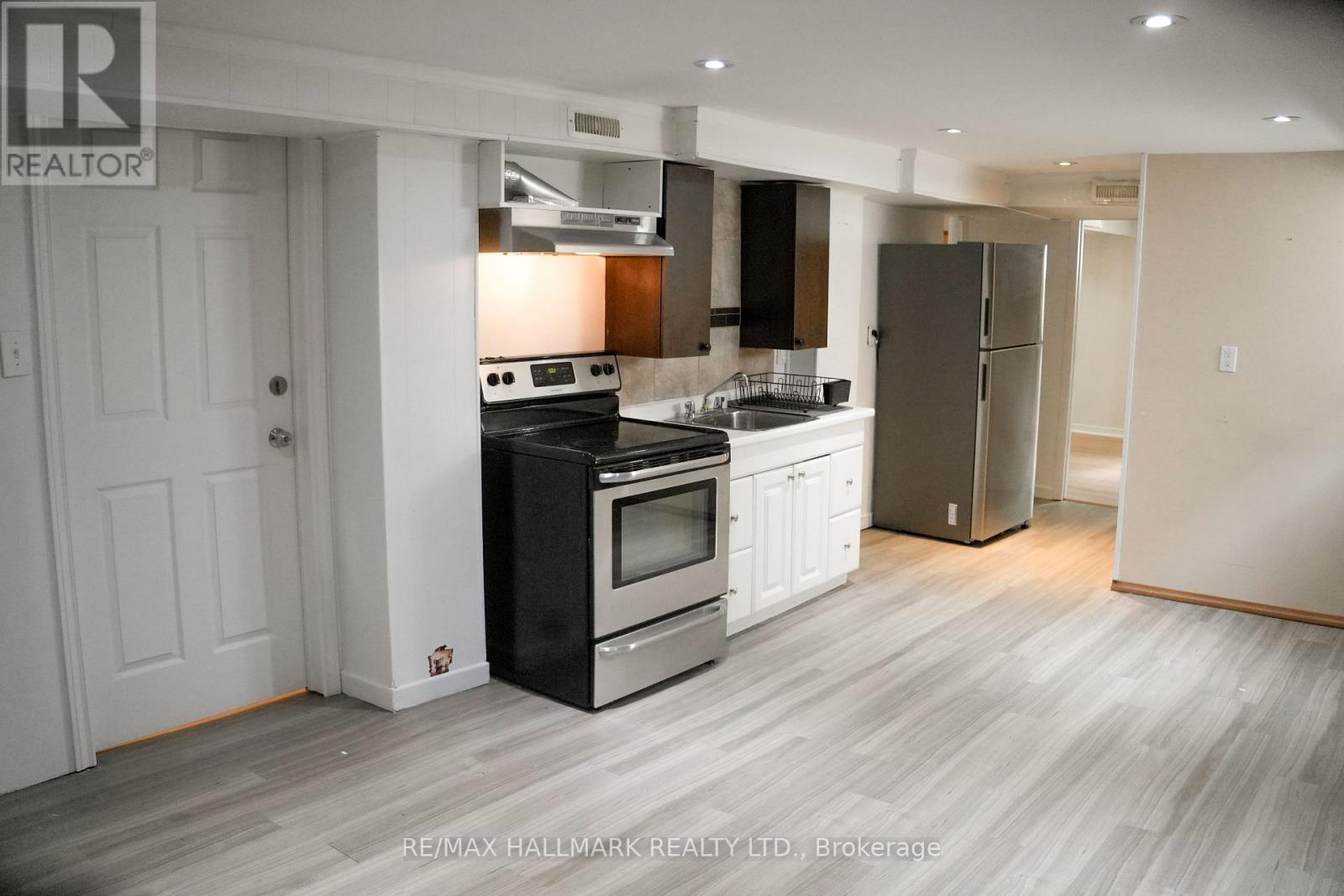 Basement - 1191 Islington Avenue, Toronto, Ontario  M8Z 4S8 - Photo 2 - W13538092