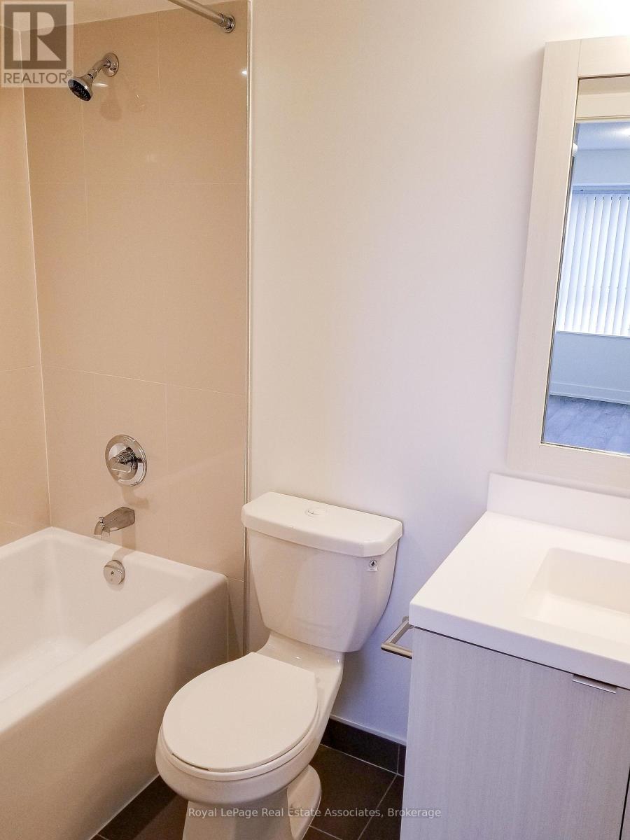 602 - 7 Mabelle Avenue, Toronto, Ontario  M5T 0C9 - Photo 9 - W13538100