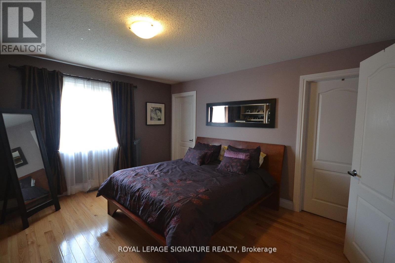 3967 Stardust Drive, Mississauga, Ontario  L5M 8A6 - Photo 12 - W13538136