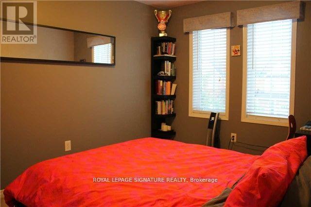 3967 Stardust Drive, Mississauga, Ontario  L5M 8A6 - Photo 16 - W13538136