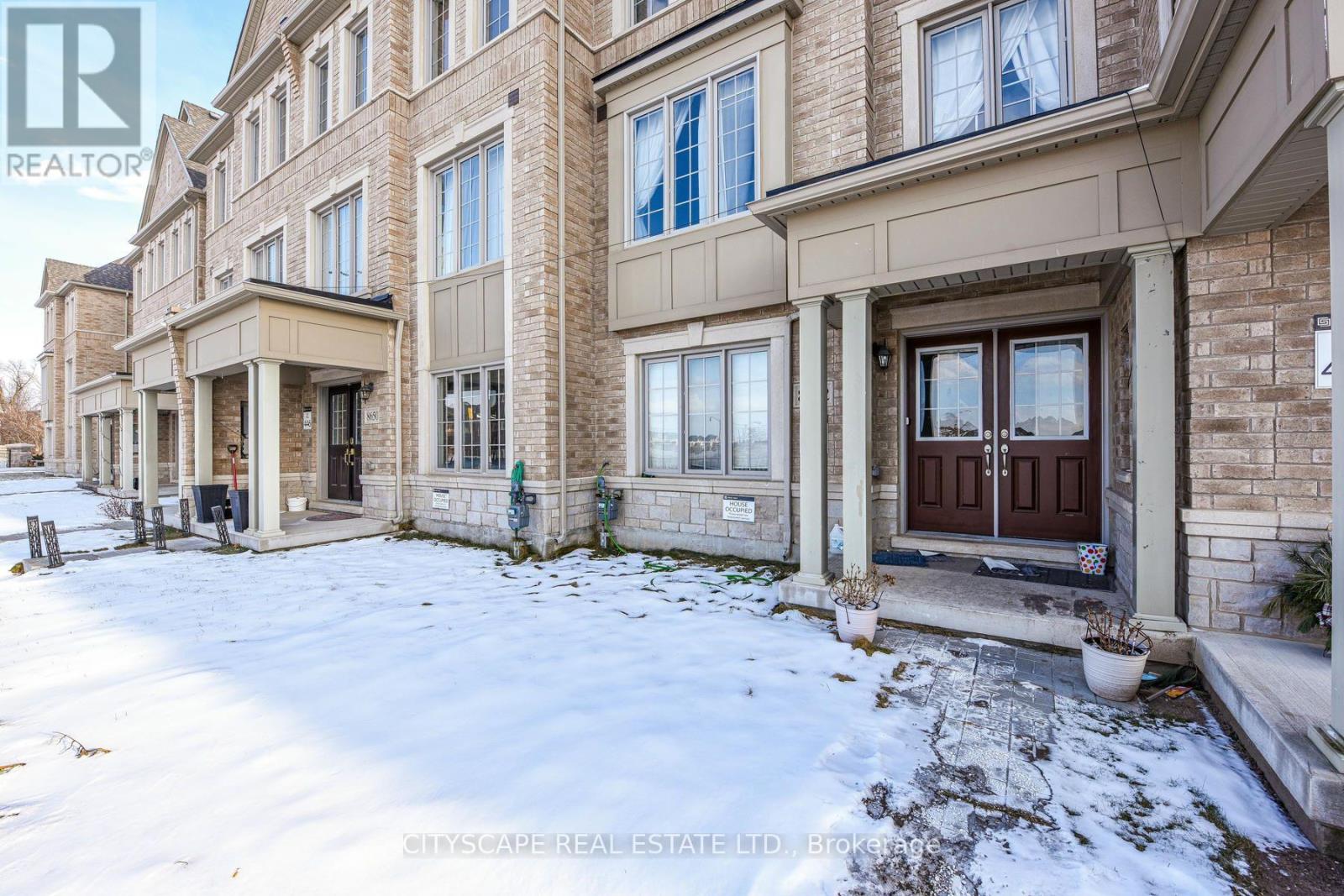 8652 Financial Drive, Brampton, Ontario  L6Y 6G5 - Photo 3 - W13538140