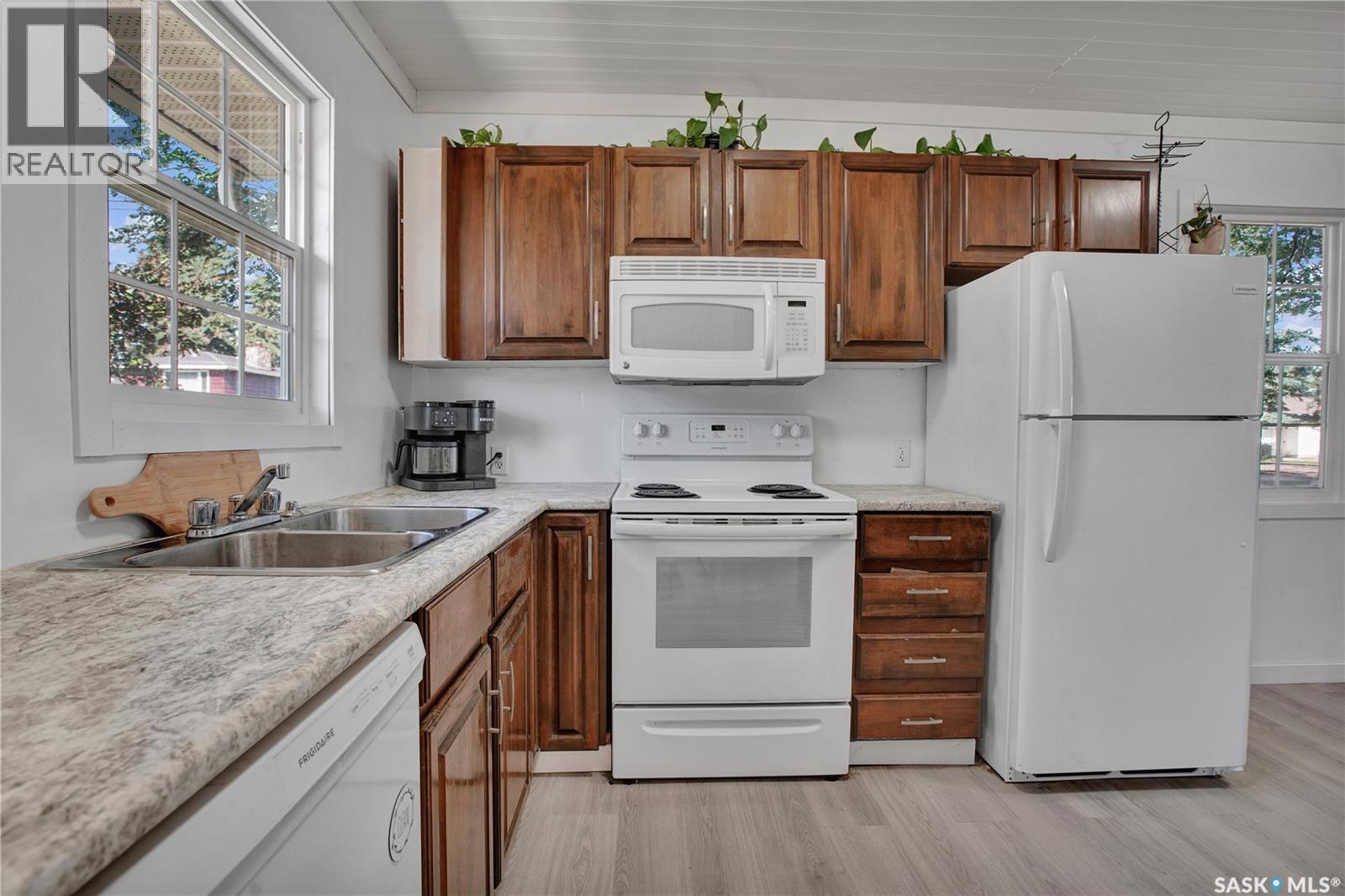 2019 2nd Street, Rosthern, Saskatchewan  S0K 3R0 - Photo 4 - SK041662