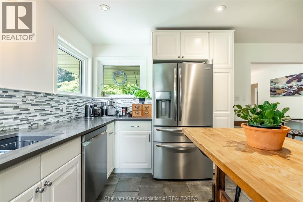 431 Victoria Avenue, Chatham, Ontario  N7L 3B2 - Photo 8 - 26016299