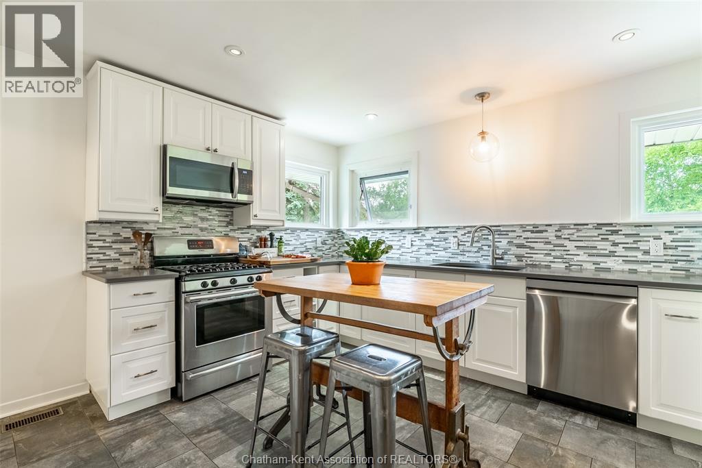 431 Victoria Avenue, Chatham, Ontario  N7L 3B2 - Photo 9 - 26016299