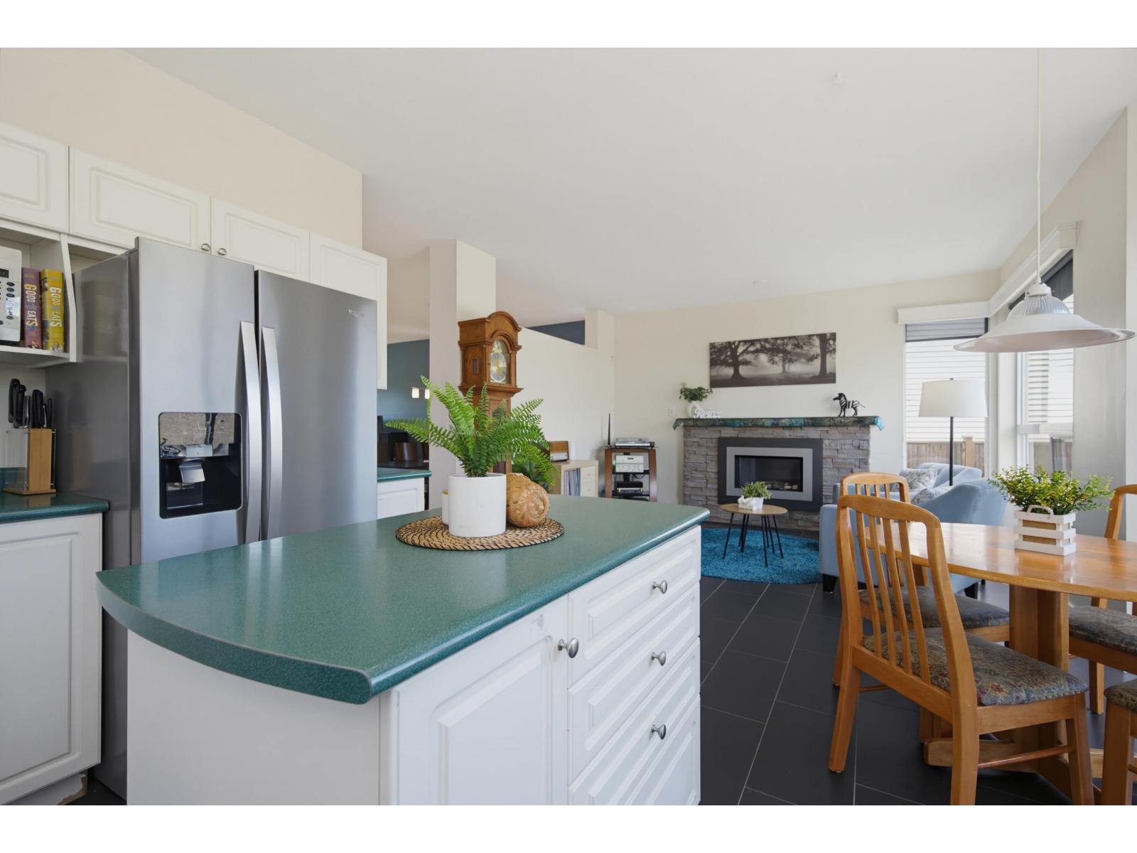 18503 64b Avenue, Surrey, British Columbia  V3S 8S8 - Photo 19 - R3143414