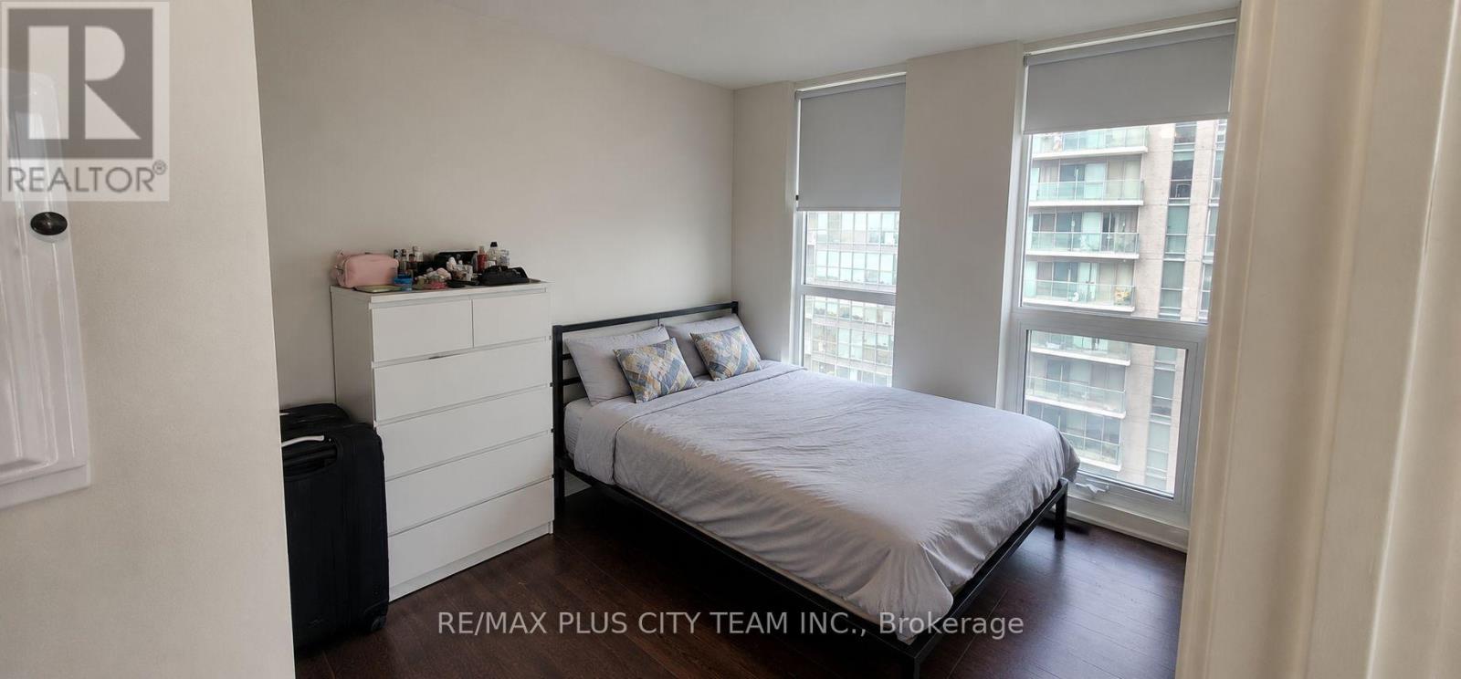 2805 - 2 Sonic Way, Toronto, Ontario  M3C 0P2 - Photo 5 - C13538314