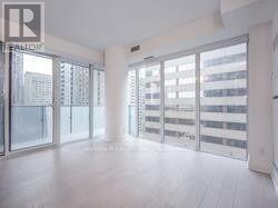 1010 - 1080 Bay Street, Toronto, Ontario  M5S 0A5 - Photo 9 - C13538330