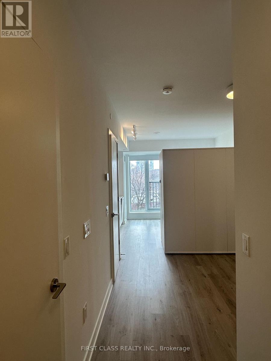 446 - 30 Dreamers Way, Toronto, Ontario  M5A 0Y7 - Photo 4 - C13538366