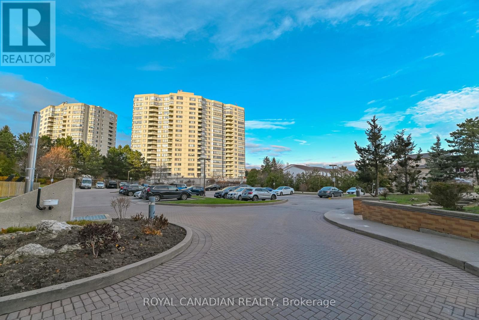 703 - 88 Alton Towers Circle, Toronto, Ontario  M1V 5C5 - Photo 29 - E13538338
