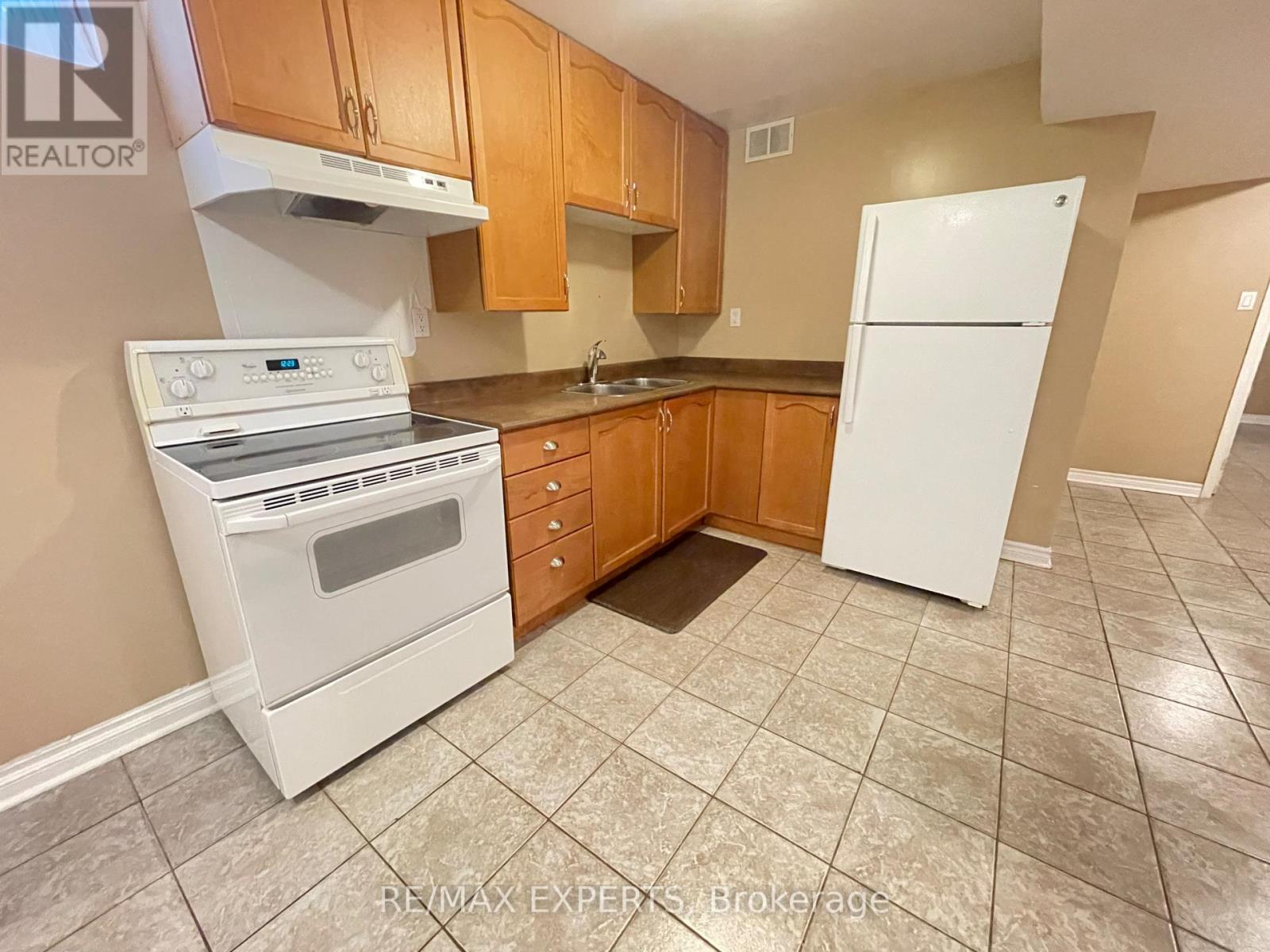 Bsmt - 176 Kingsview Drive, Vaughan, Ontario  L4H 2Z3 - Photo 2 - N13538420