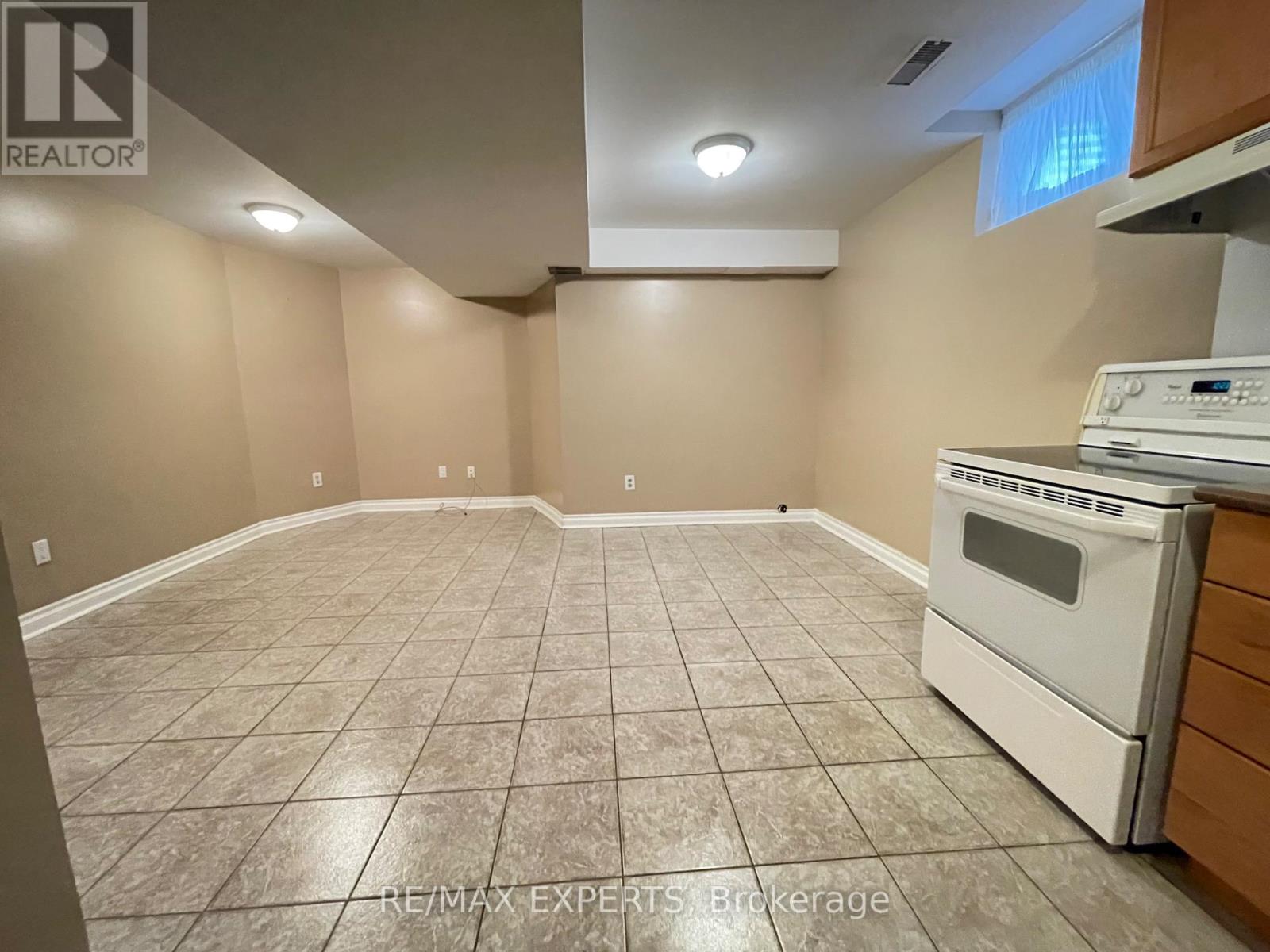 Bsmt - 176 Kingsview Drive, Vaughan, Ontario  L4H 2Z3 - Photo 3 - N13538420