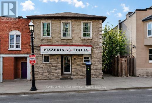 18 MULCASTER STREET, Barrie (City Centre)