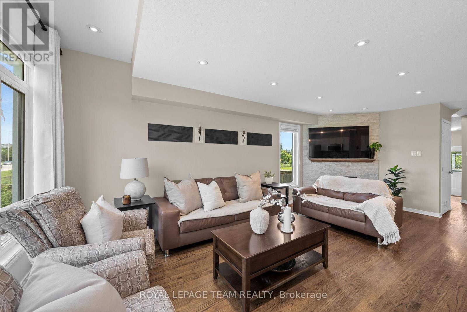 348 Brigitta Street, Ottawa, Ontario  K2S 0H9 - Photo 11 - X13538458