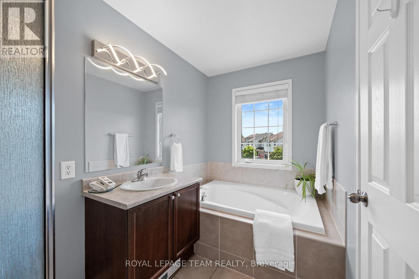 348 Brigitta Street, Ottawa, Ontario  K2S 0H9 - Photo 22 - X13538458