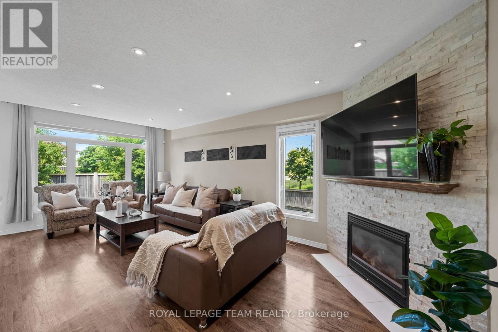 348 Brigitta Street, Ottawa, Ontario  K2S 0H9 - Photo 8 - X13538458