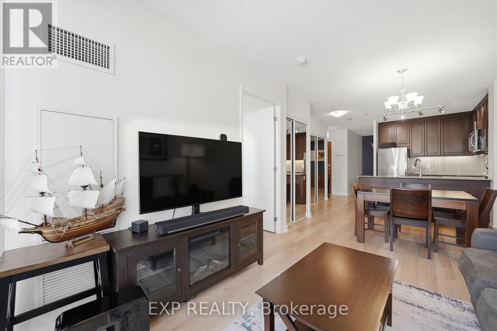 401 - 3975 Grand Park Drive, Mississauga, Ontario  L5B 0K4 - Photo 9 - W13538334